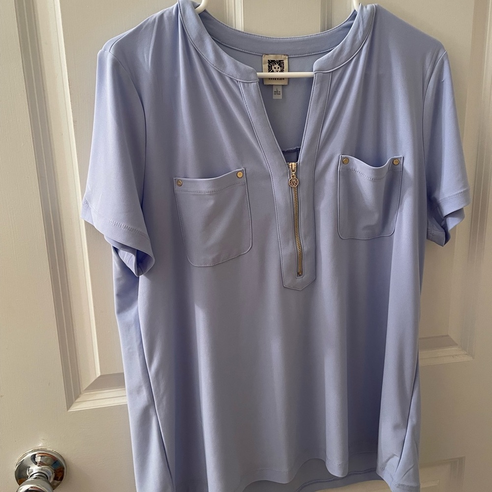 Anne Klein size large shirt